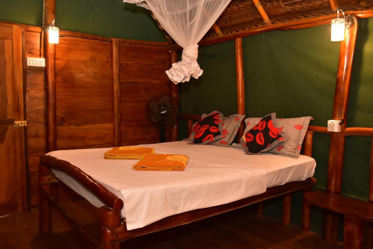 Brookline Safari Resort Udawalawe Exterior photo