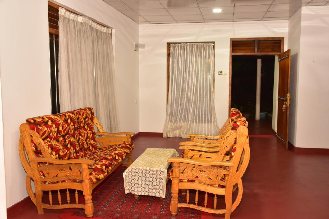Brookline Safari Resort Udawalawe Exterior photo